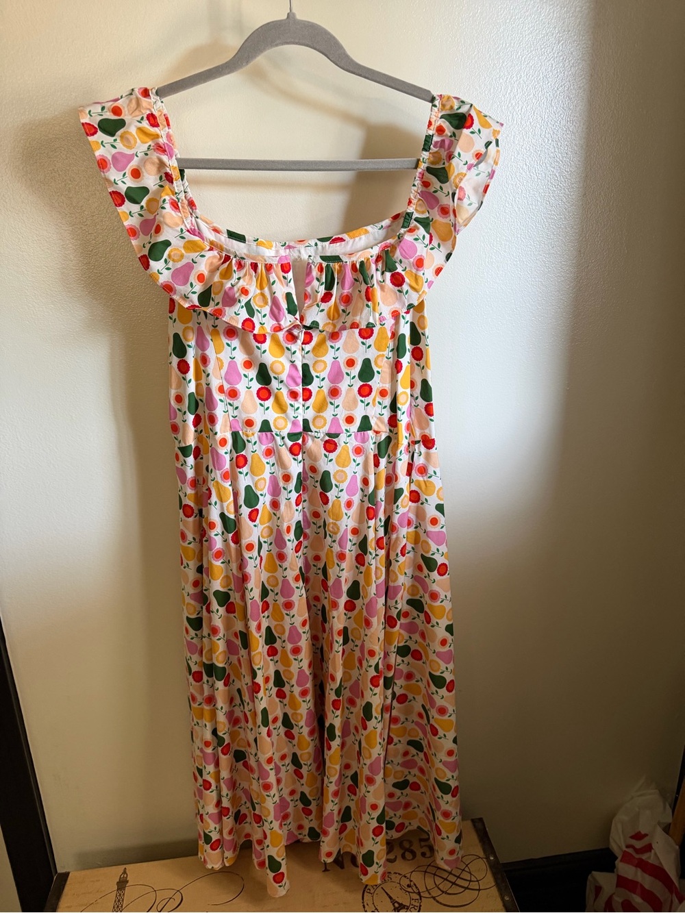 Retro Peach Floral Fit-and-Flare Dress with Ruffle Neckline size 10/12 - Picture 2 of 8